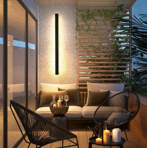 Surge wall light