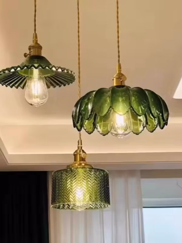 VERDE Nordic green glass pendant light