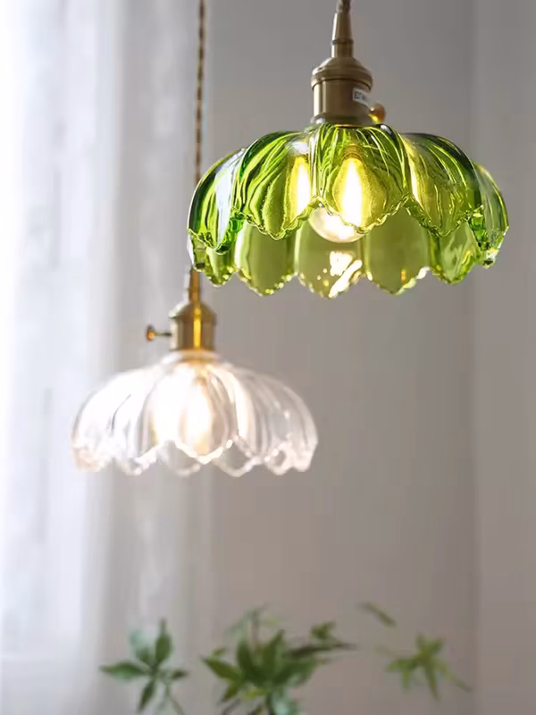 VERDE Nordic green glass pendant light